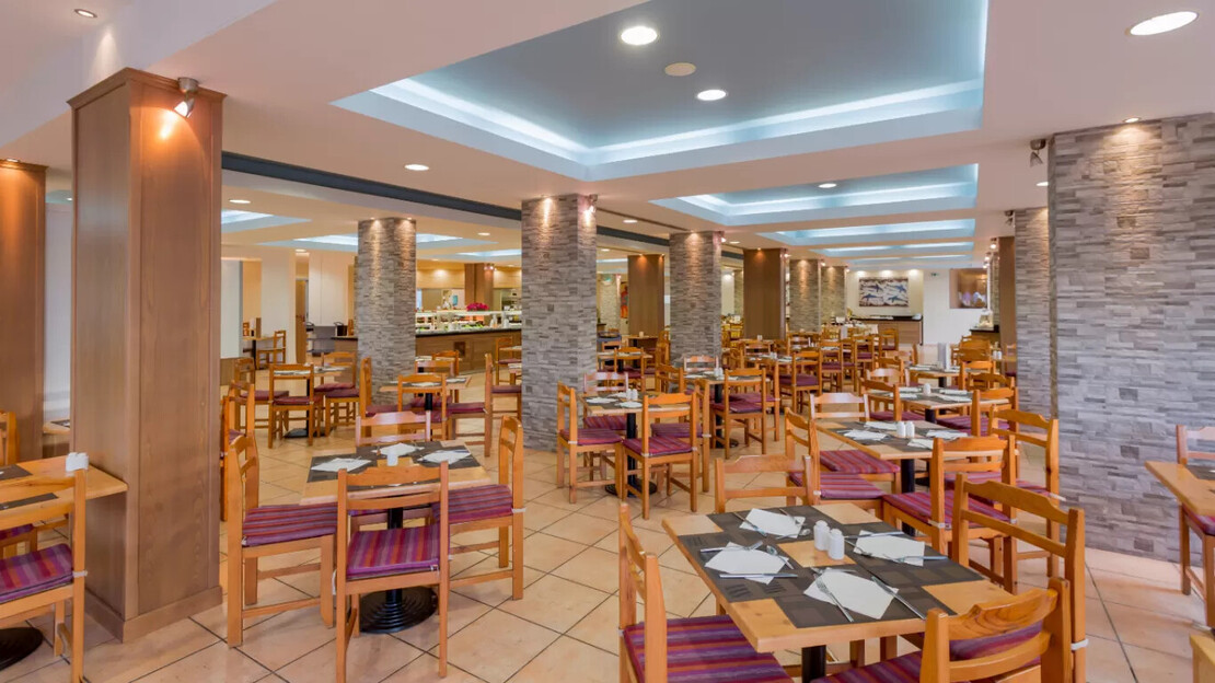 Dessole Dolphin Bay Resort